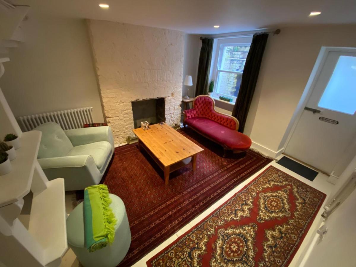 Camden Town Accomodation London Exterior foto